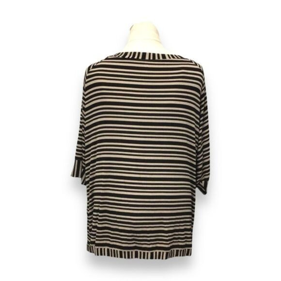 Cato Women’s Half Sleeve Scoop Neck Stripe Knit Tunic, Black/Tan, size 22/24W - Picture 4 of 8